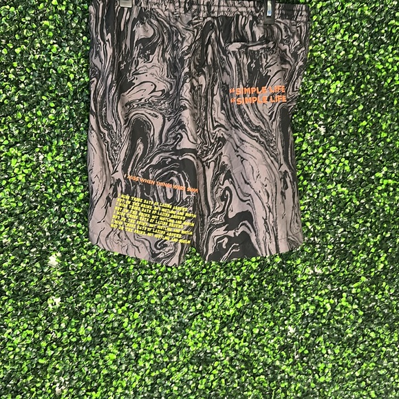 Shorts - Picture 2 of 2